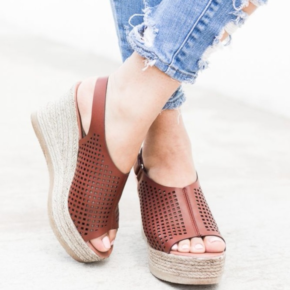LADIES LASER-CUT SLINGBACK ESPADRILLE WEDGES - Picture 2 of 3